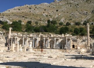 Şeyh Hamdullah Osmanlı Hat Sanatının Zirvesi